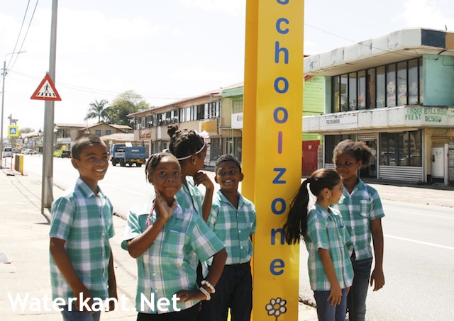 Veilige Schoolzones ingevoerd in Suriname