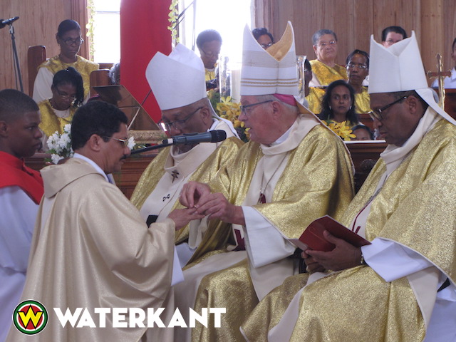 Nieuwe RK-bisschop van Suriname: Karel Choennie