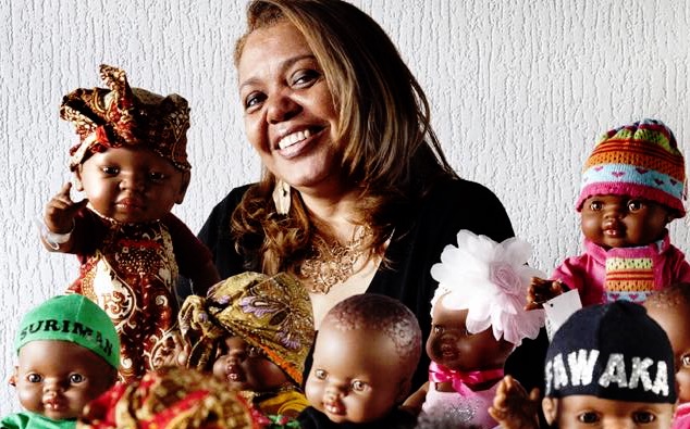 Eerste ‘black’ doll- en giftshop van Nederland geopend