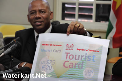 ‘Toeristenkaart voor Suriname van 20 euro naar 90 euro’