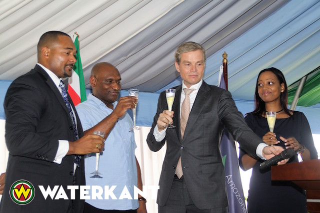 Export zoetwater naar Barbados van start