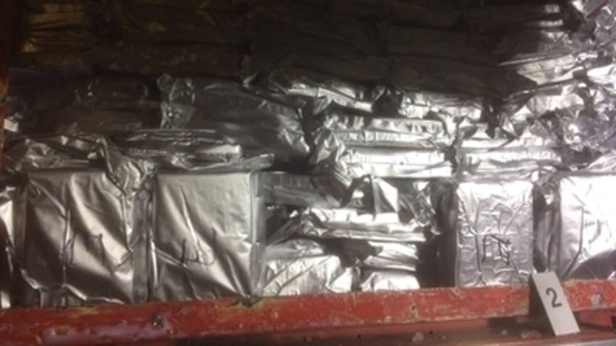 270 kilo cocaïne uit Suriname in Antwerpen onderschept