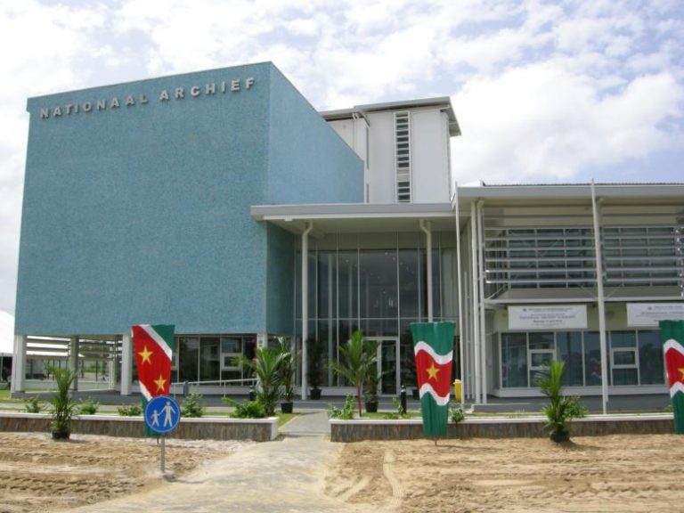 Stamboomonderzoek in Suriname beter door teruggave archieven