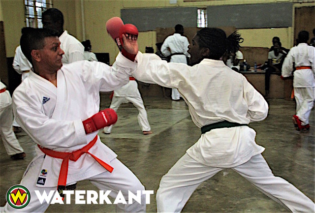 Bestgeslaagde voor Karate Kyu-examen in Suriname