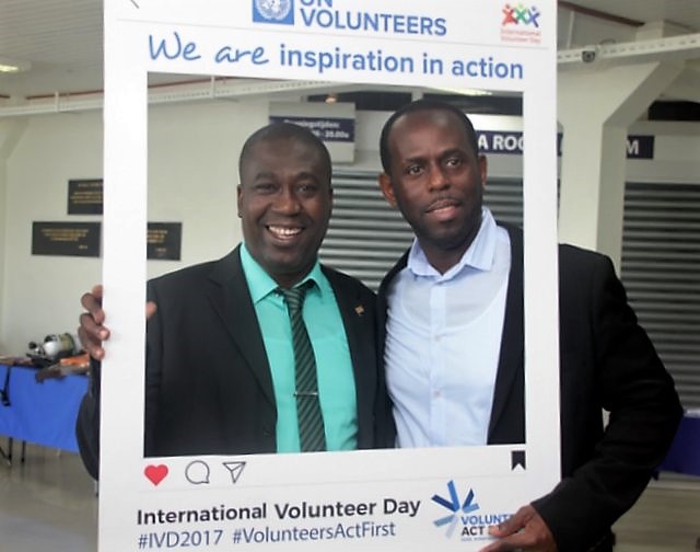 Viering Internationale Vrijwilligers Dag in Suriname