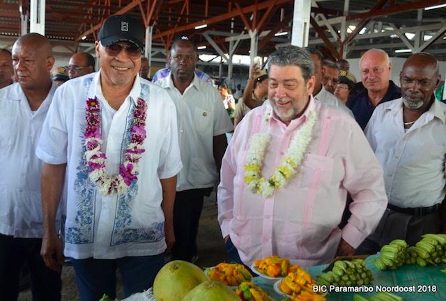 Premier St. Vincent and the Grenadines in Suriname