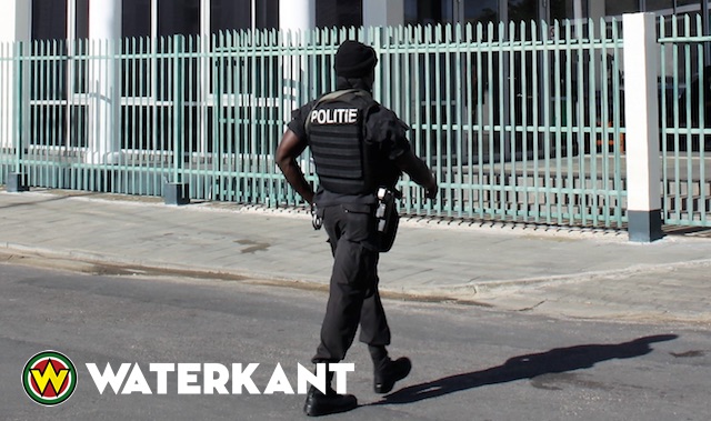 Politie Suriname waarschuwt voor nep agenten