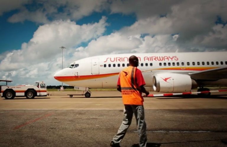 Schadeclaim luchtvrachtafhandelaar tegen Surinam Airways