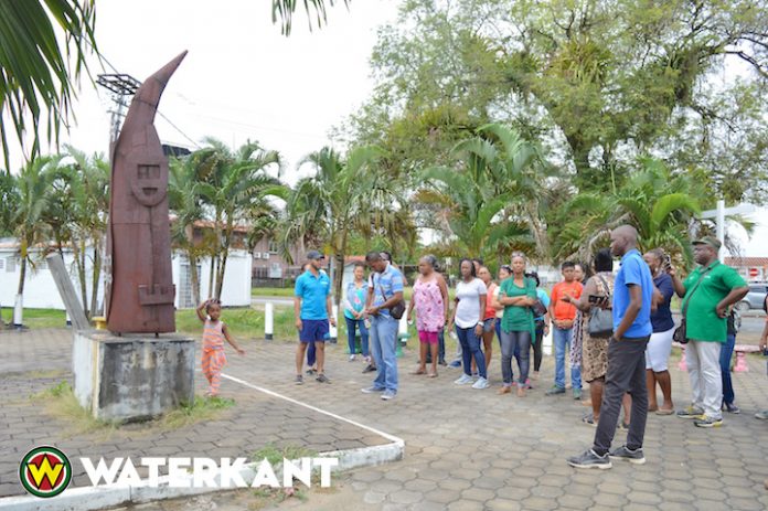 Studenten Polytechnisch College Suriname willen zelfvoorzienend worden
