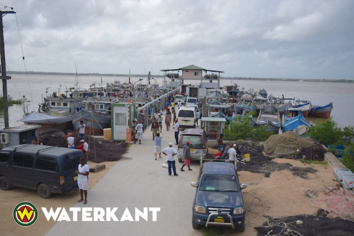Dreigend tekort aan vis in Suriname na moordaanslagen op vissers