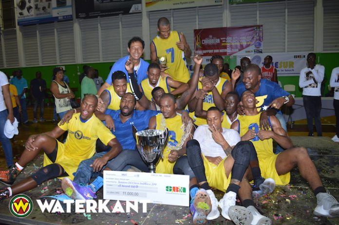 Yellow Birds is basketbalkampioen van Suriname