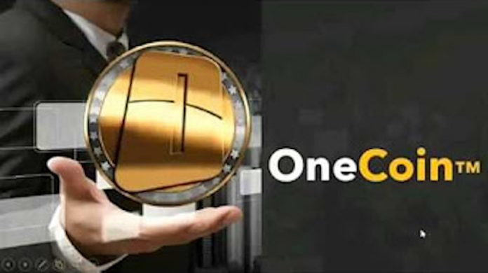 Gedupeerde OneCoin: 'Voor 12.000 euro ingestapt en alles kwijt'