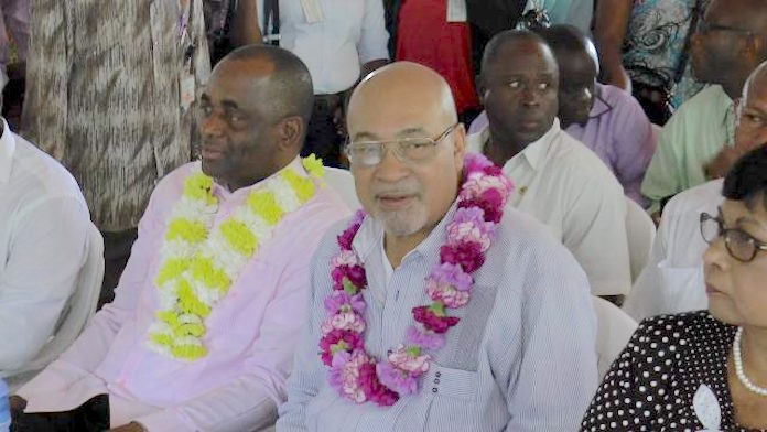 Premier Dominica bezoekt Suriname voor ‘intensivering’ betrekkingen