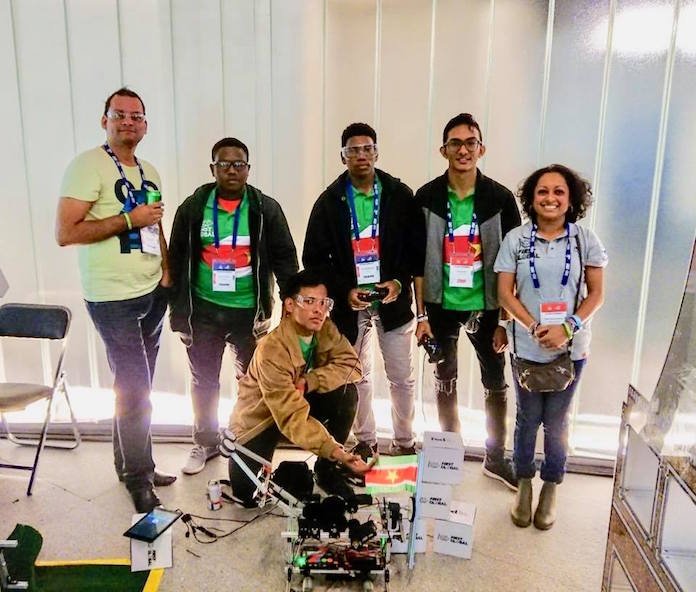 Suriname's robot in groep met hoogste aantallen geaccumuleerde punten
