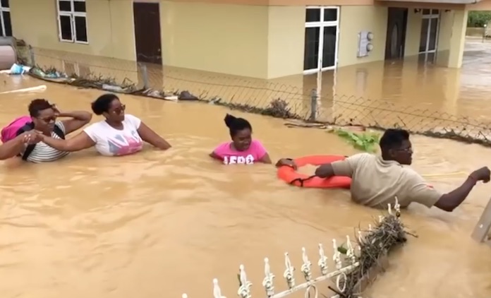 Suriname bereid om noodhulp te bieden aan Trinidad en Tobago