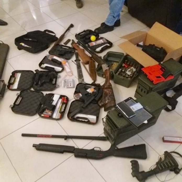 Verdachte met zware wapens aangehouden in Suriname