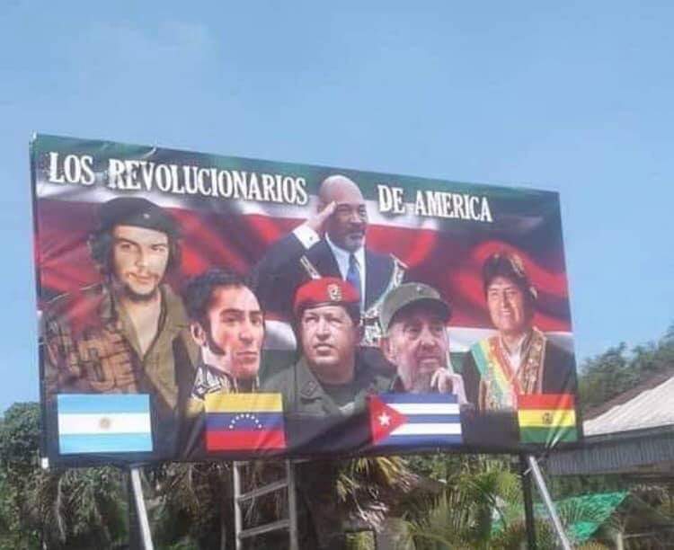 Bouterse, Che en Fidel op billboard op Onafhankelijkheidsdag Suriname