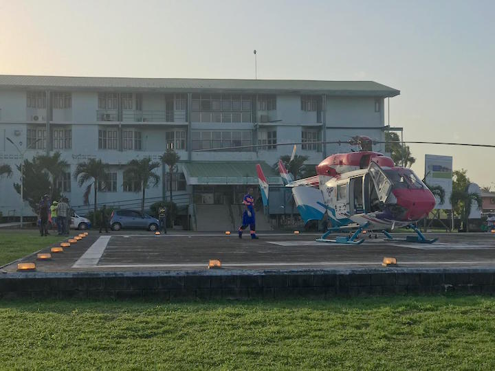 Zwaargewonde arbeider gered door inzet helicopter van Hi-Jet Helikopter Services Suriname