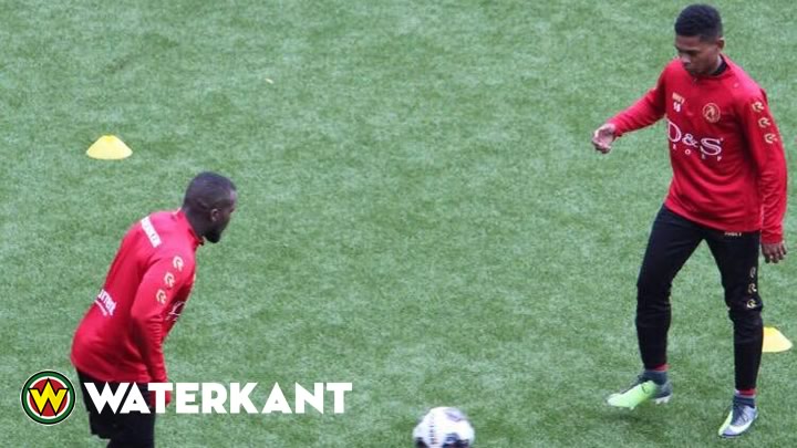 Voetballer Isiah Helstone uit Suriname gaat stage lopen in Turkije