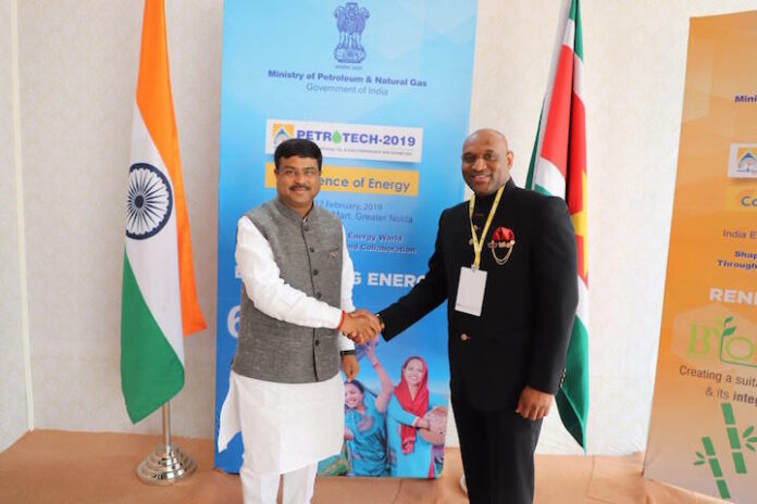 Dodson participeert namens Suriname aan Petrotech 2019 conferentie in India