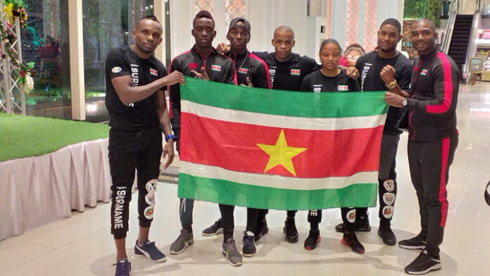 Thaiboksers uit Suriname in Thailand voor wereldkampioenschappen Muy Thai