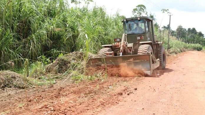 Drie ministeries in Suriname pakken wegen Marowijne gezamenlijk aan
