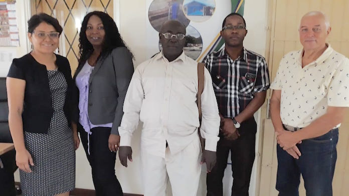Stichting voor ontwikkeling binnenland Suriname dient projecten in bij Alcoa Foundation