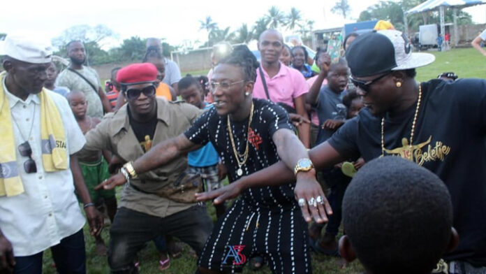 'Dancehall-ster King Koyeba nog steeds geliefd in Suriname'