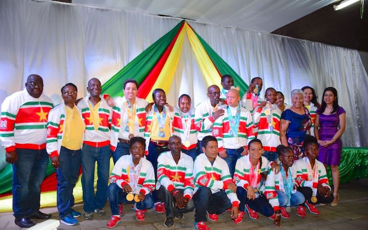 Onderwijsminister huldigt Special Olympians Suriname