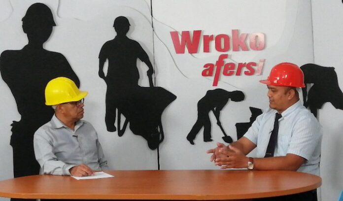 Wroko Afersi belicht aanvraagprocedure werkvergunning in Suriname
