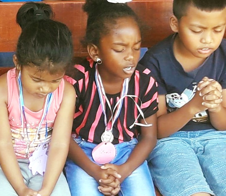 Zevende Nationale Kindergebedsdag in Suriname