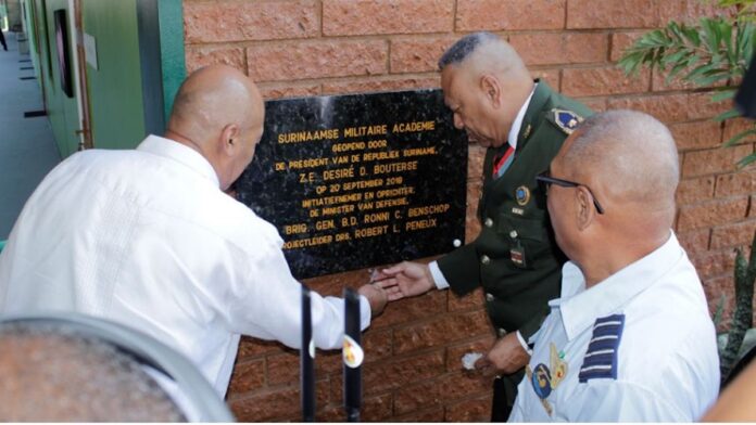 Suriname opent haar eerste militaire academie