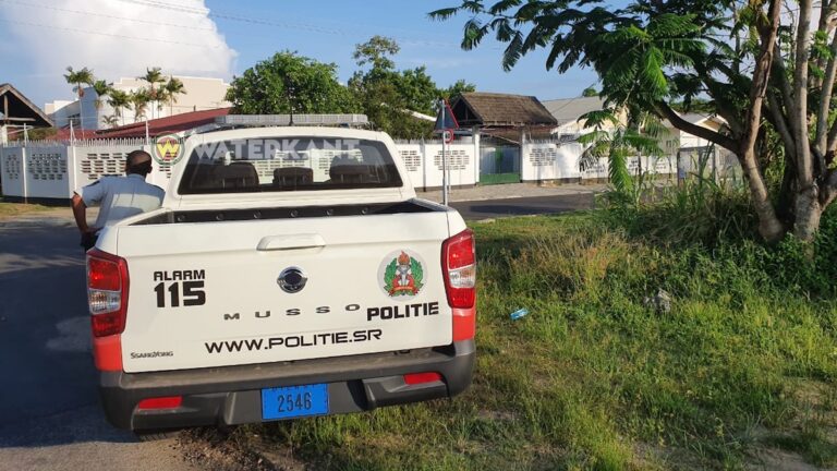Jongeman (29) schiet per ongeluk op jongen van 7 in Suriname