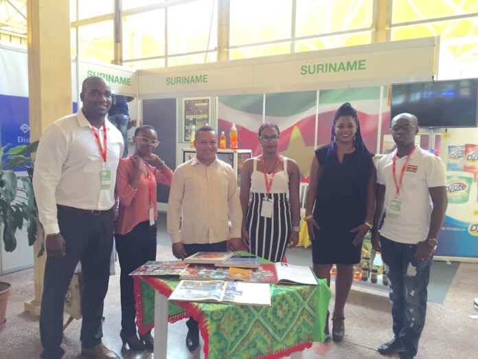 Suriname promoot producten op beurs in Cuba