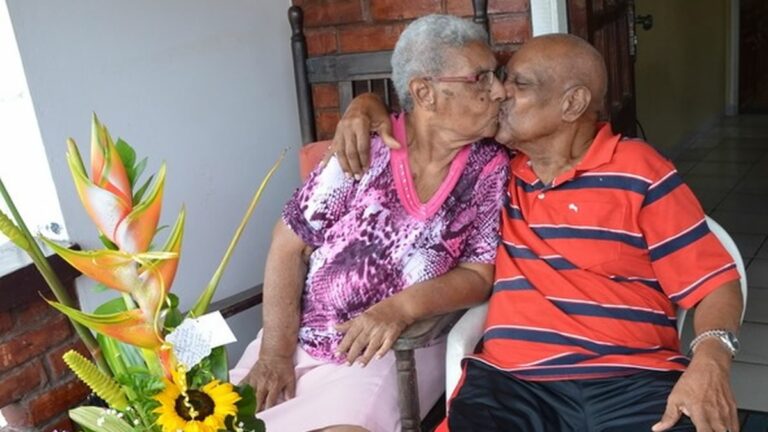 Echtpaar Dompig - Clark 60 jaar gelukkig getrouwd