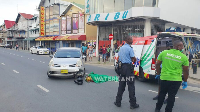 Motorrijder overleden na ongeluk in centrum Paramaribo