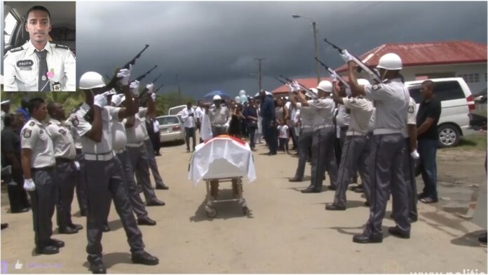 VIDEO: Uitvaart van verongelukte politieagent in Suriname