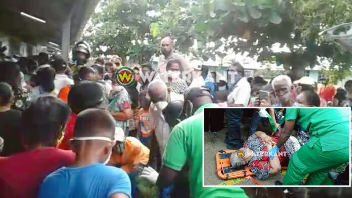 VIDEO: Drukte en chaotische toestanden bij uitreiking COVID-19 pakketten in Nickerie