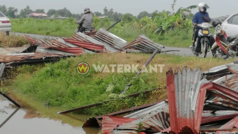 VIDEO: Schade door harde windstoten in NickerieVIDEO: Schade door harde windstoten in Nickerie
