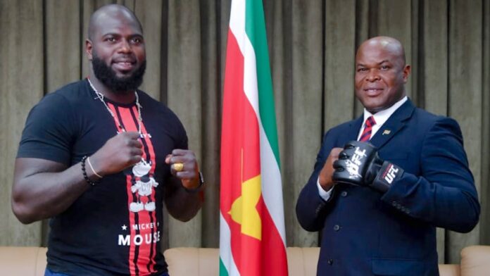 Bigi B. meets Bigi B. na vergadering ministers