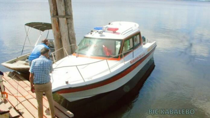 Ambulanceboot overgedragen aan MMC Apoera