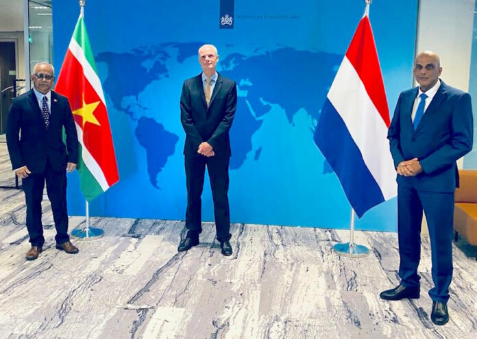 Blok: 'Goede ontmoeting met ministers uit Suriname'
