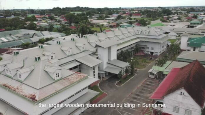 VIDEO: ’s Lands Hospitaal waar meeste Surinamers zijn geboren