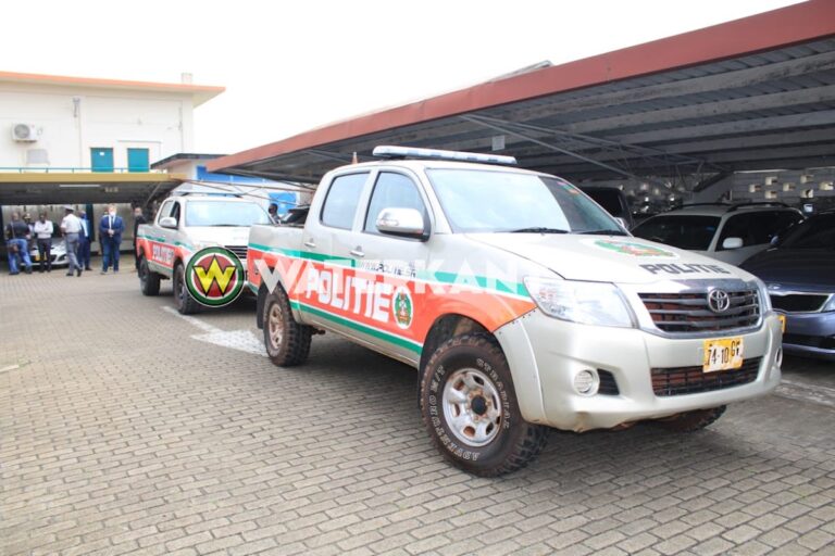 Gereviseerde voertuigen Newmont naar Korps Politie Suriname