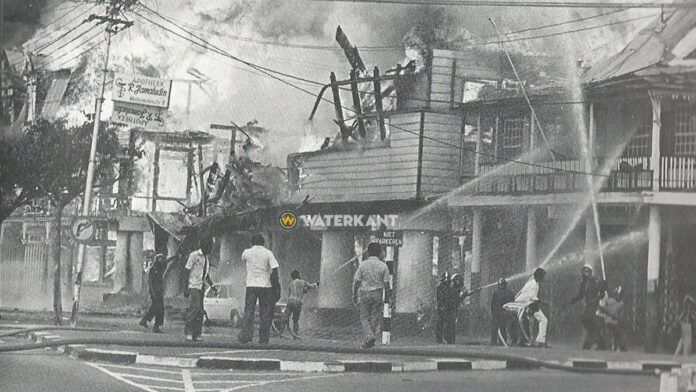 archieven over Suriname moeten openbaar worden