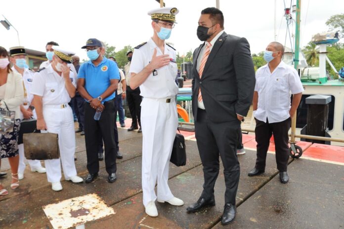 Surinaamse Kustwacht en Franse marine gaan illegale visserij tegen