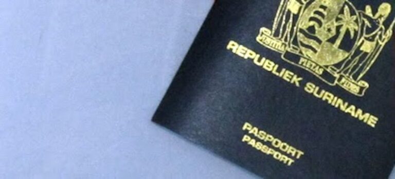 Speciale wet met betrekking tot paspoorten in Suriname