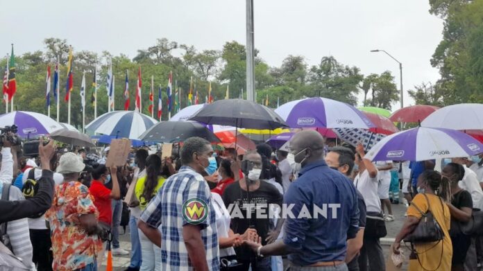 NDP'er Ebu Jones positief getest op COVID-19 na politiebond protest