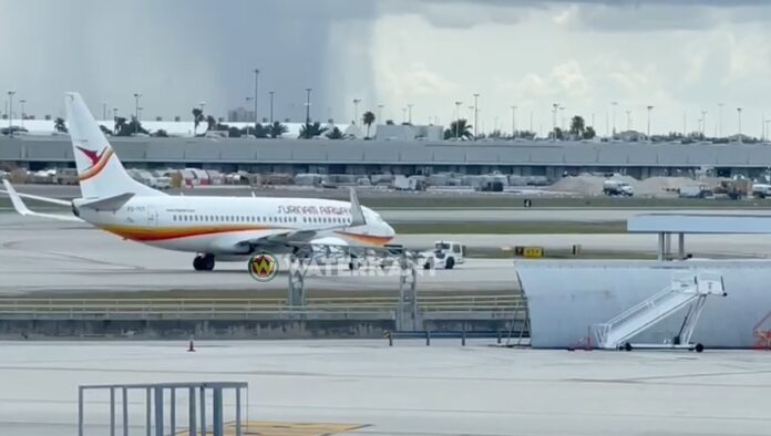 VIDEO: SLM vliegtuig opnieuw aan de ketting in Miami
