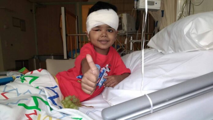 zieke 5-jarige Arush Lachan uit Suriname